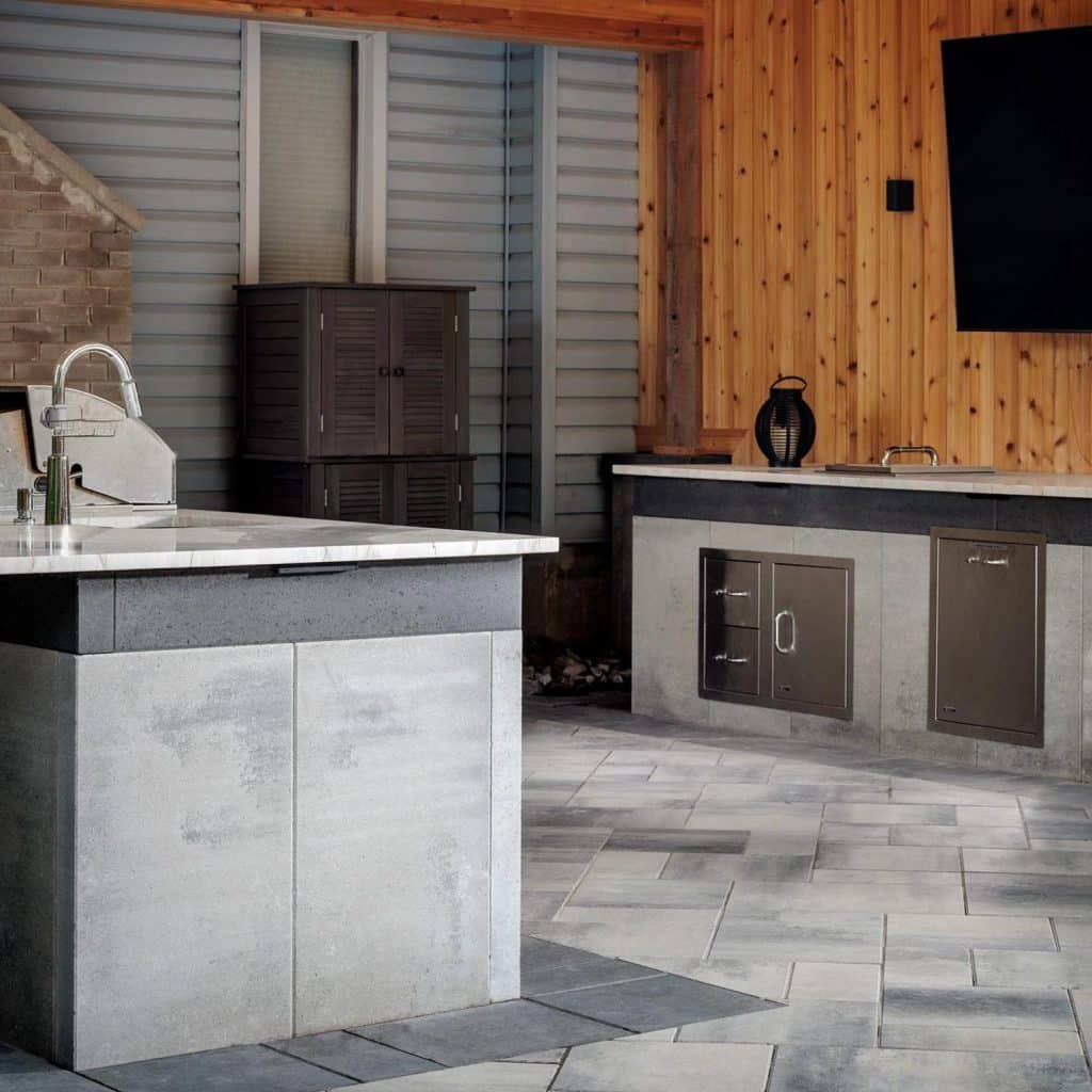 outdoor living - artforms