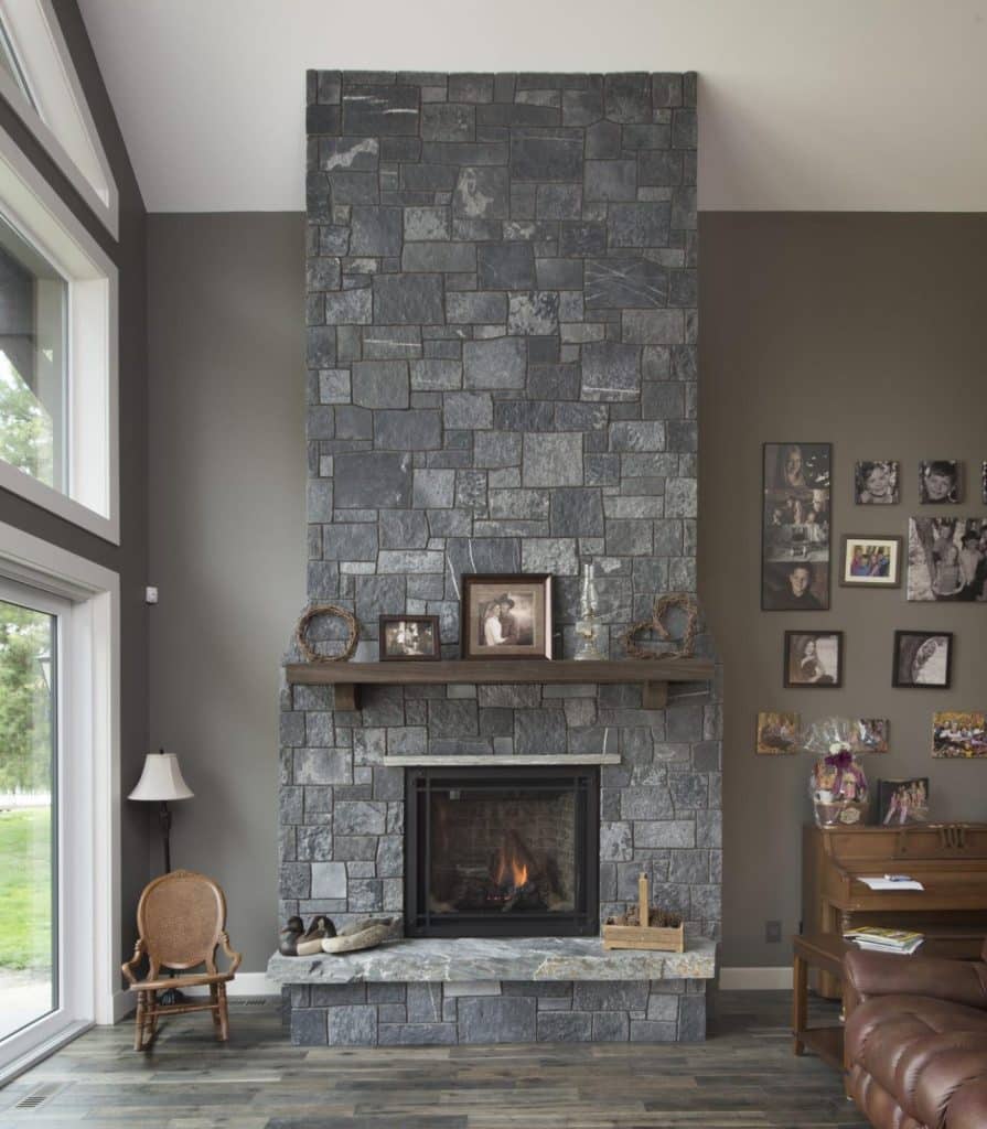 Building Stone Castlerock - Black Rundle Pangaea