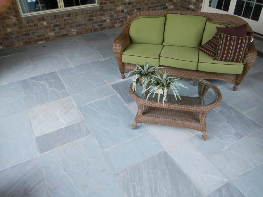 Flagstone Pattern - Blue Ice Natural Cleft