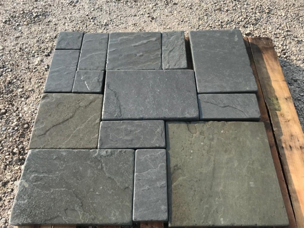 Flagstone Pattern - Bluestone Tumbled Natural Cleft Full Color