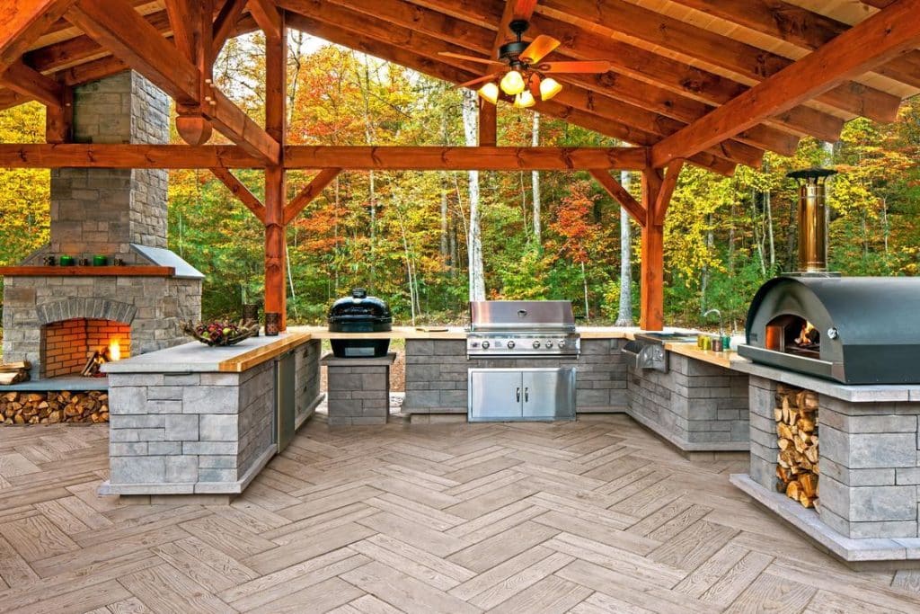 Outdoor Living - Brandon