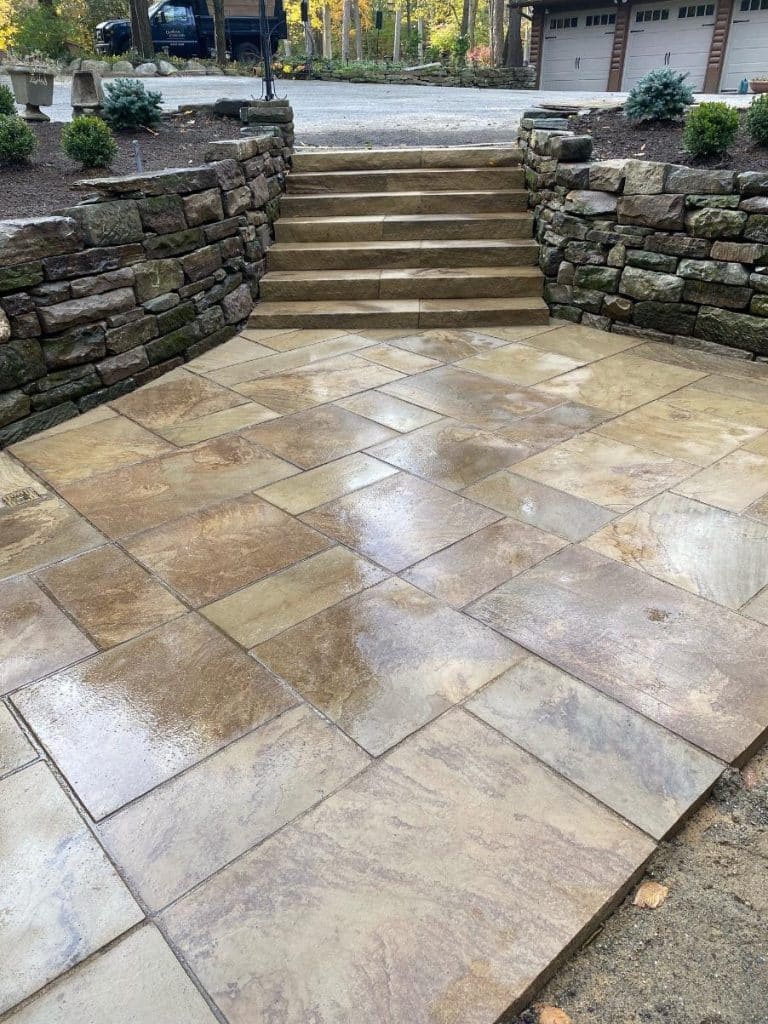 Flagstone Pattern - Harvest Gold
