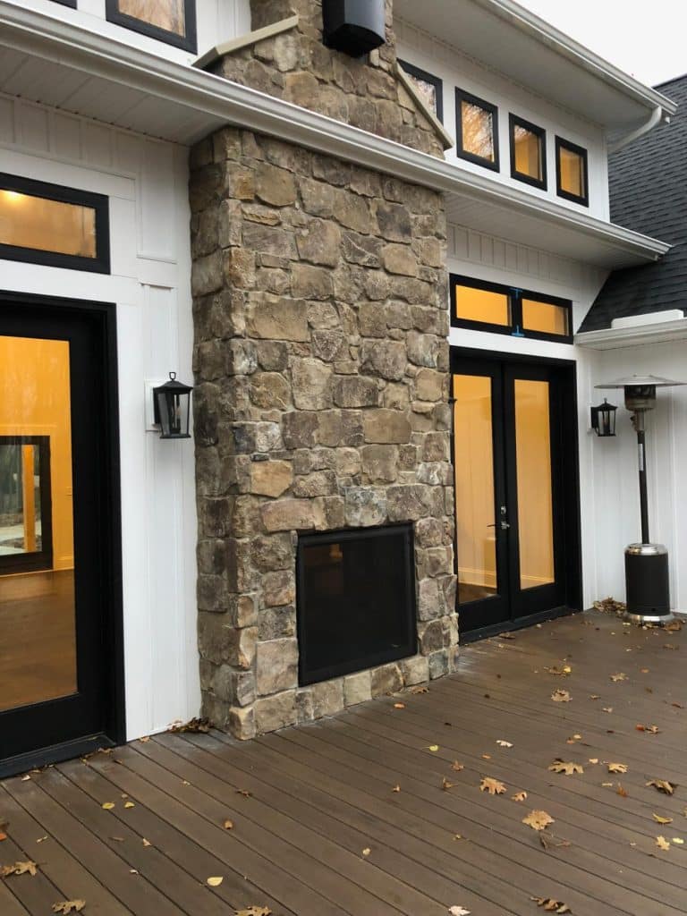 Building Stone Castlerock - Indian Creek Square & Rec Bedface