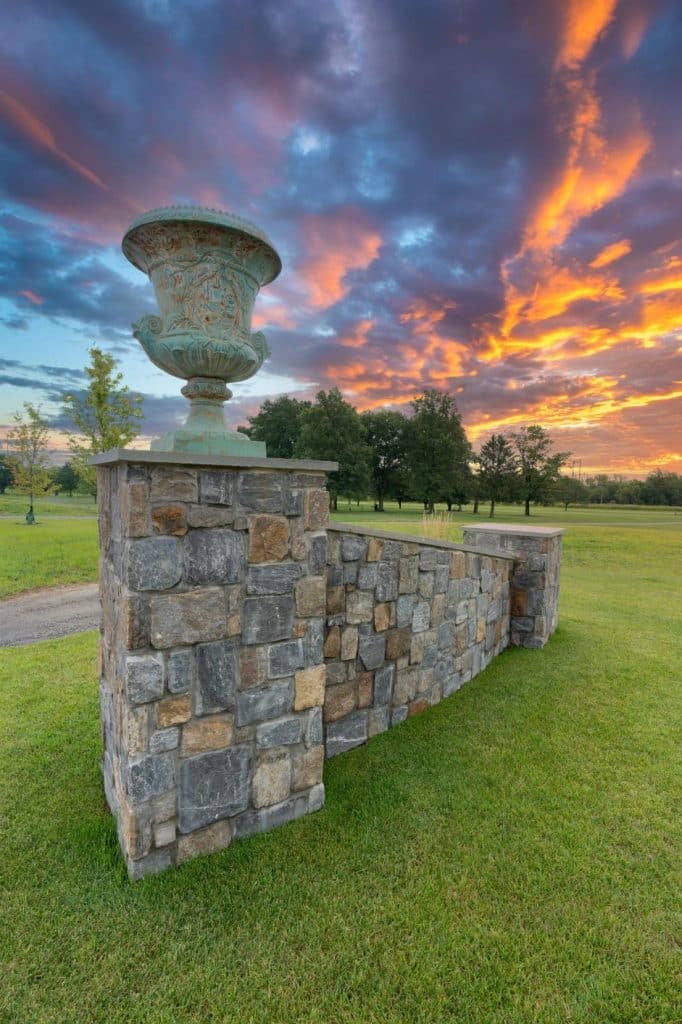 Building Stone Castlerock - Lancaster Pangaea