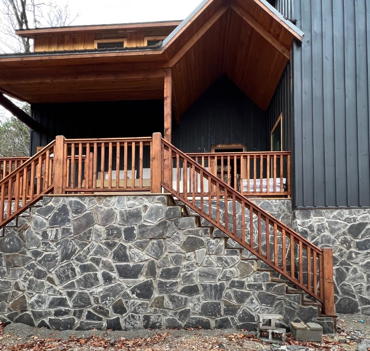 Flagstone Irregular Shapes - Meadow Ridge Blue