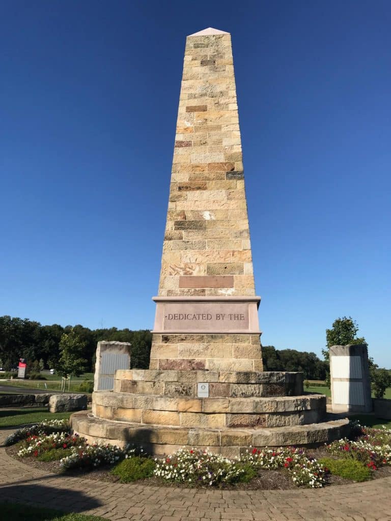 Monument - Barnstone