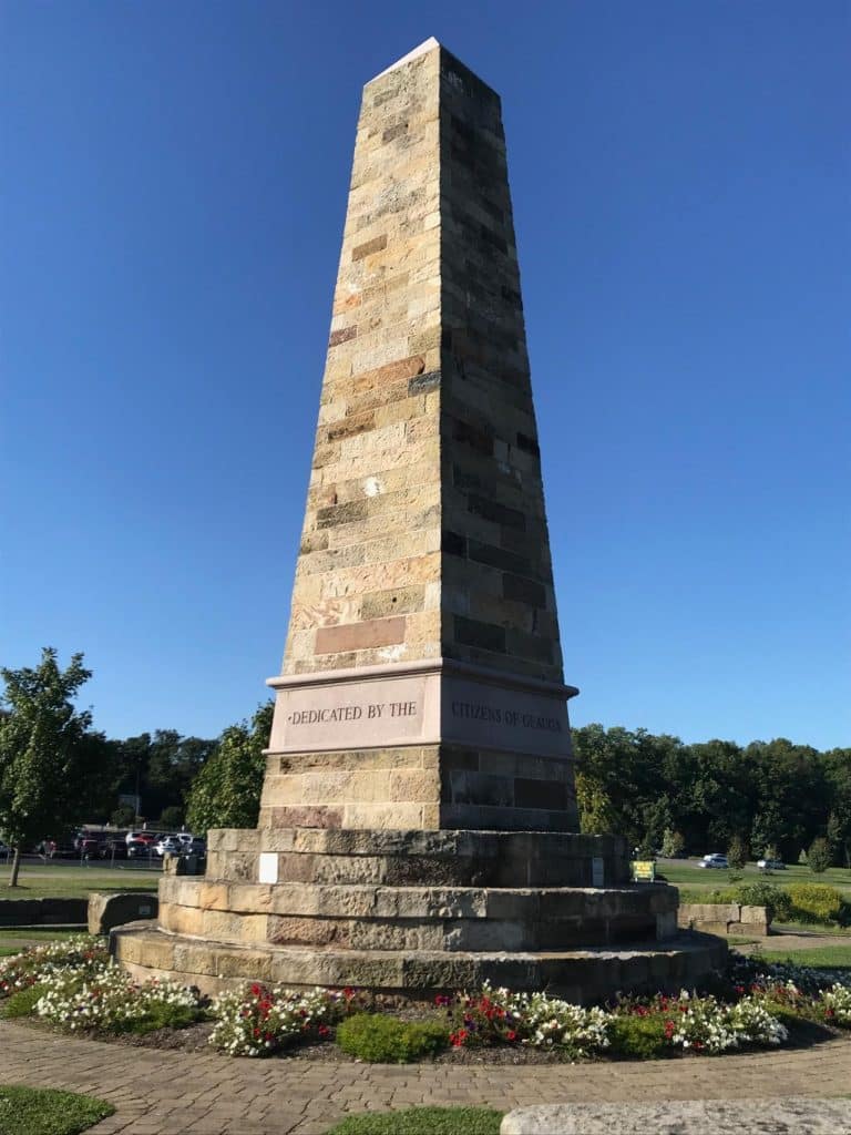 Monument - Barnstone