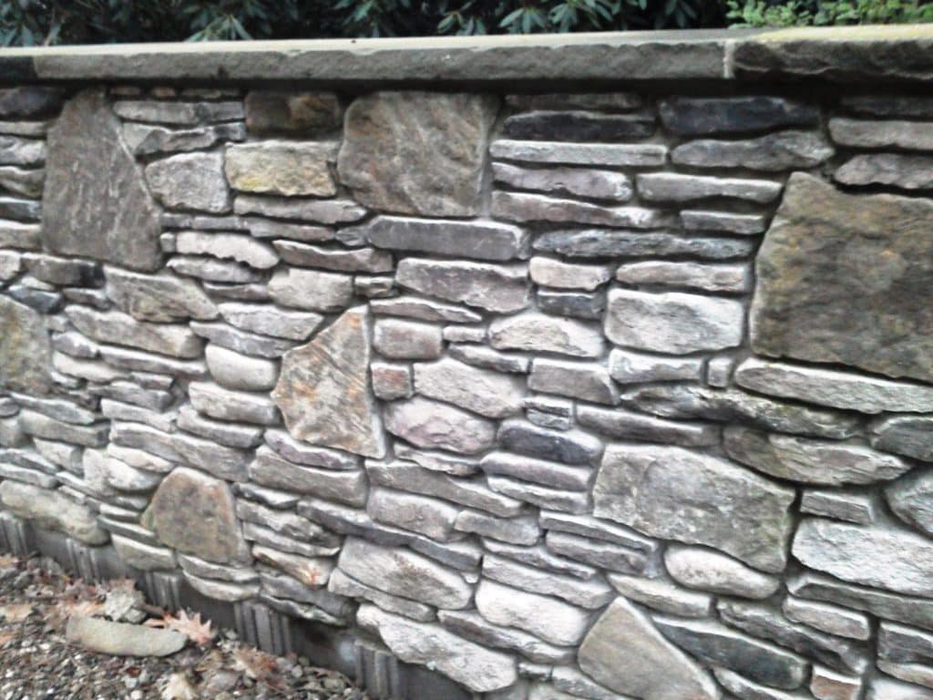 Building Stone Custom Blends - Moss Rock Custom Blend