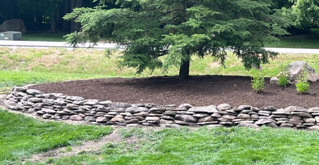 Wallstone - Moss Rock Stacked Stone