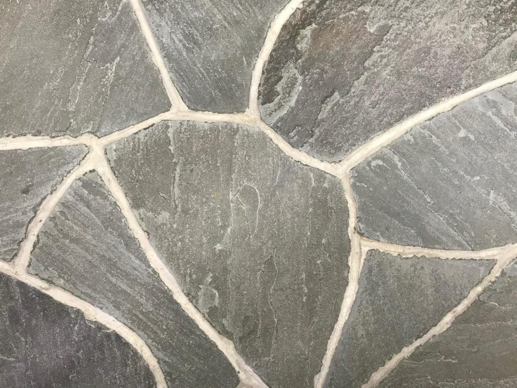 Flagstone Irregular Shapes - Quarry Select Garden Path