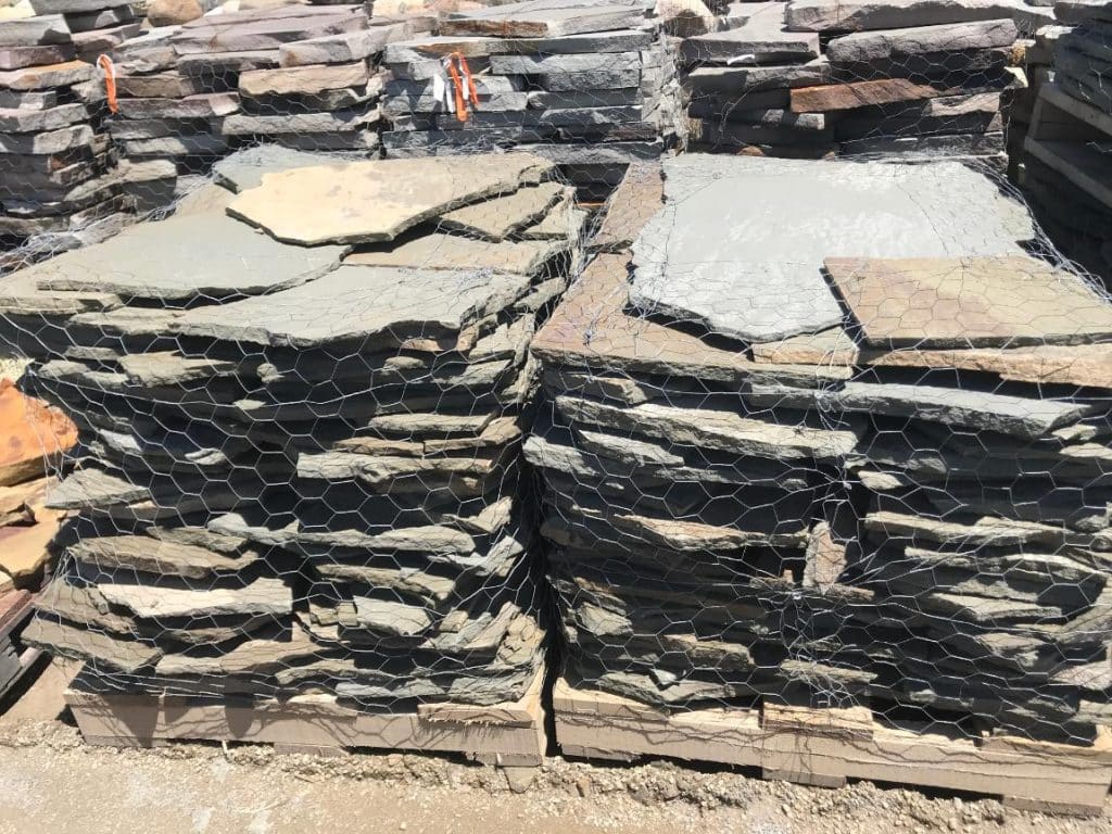 Flagstone Irregular Shapes - Quarry Select Garden Path