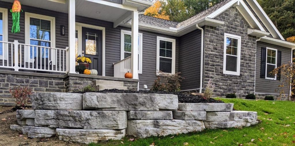 Rosetta Outcropping - Clay, Concrete, Porcelain, & Stone Pavers