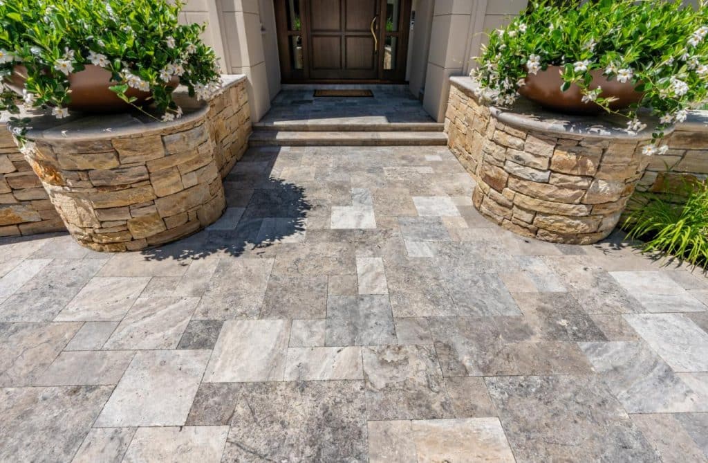 Flagstone Pattern - Silver Travertine