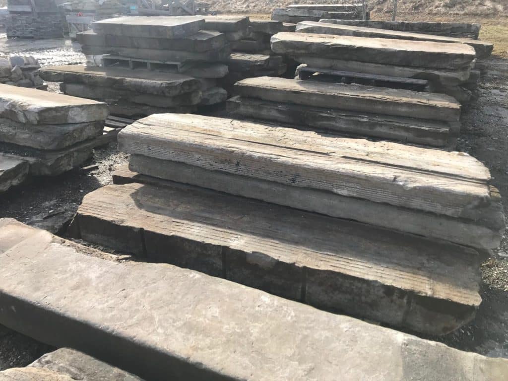 Step - Sandstone Curb