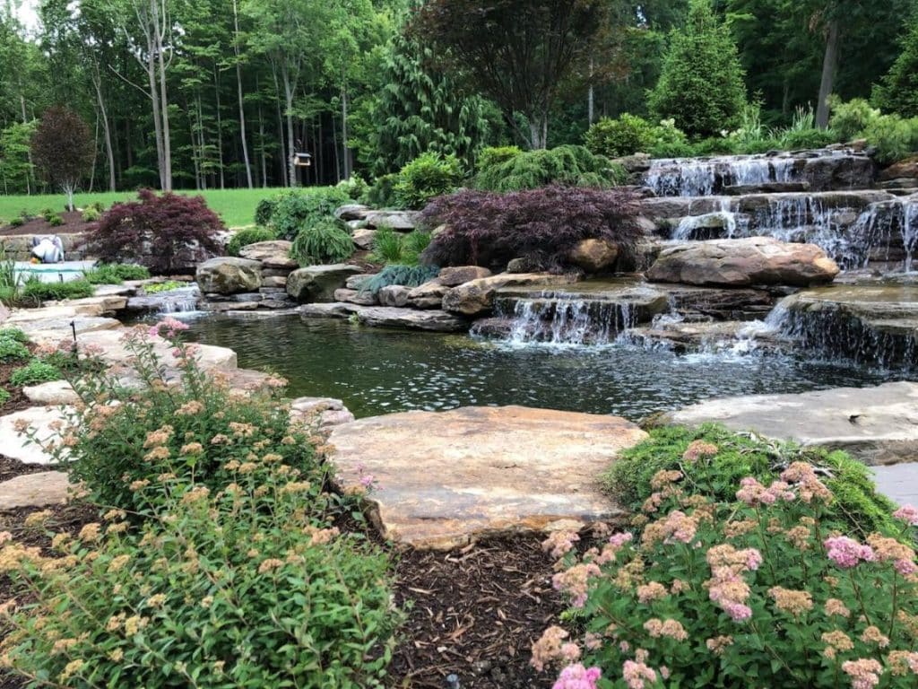 Outdoor Living - Waterfall from Outcroppings