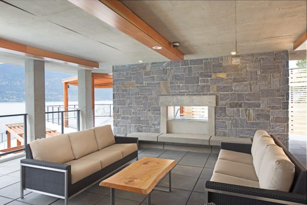 Building Stone Castlerock - West Coast Pangaea